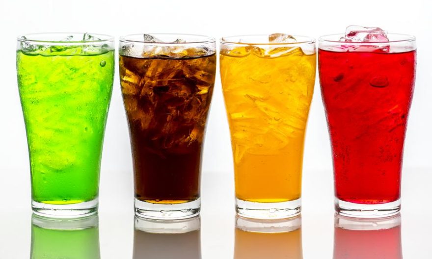 Suka Konsumsi Minuman Rasa-Rasa dengan Berlebihan? Inilah Efek Buruknya